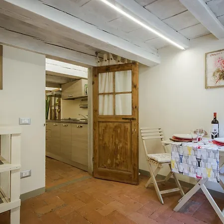 Charming And Cozy Maggio Firenze